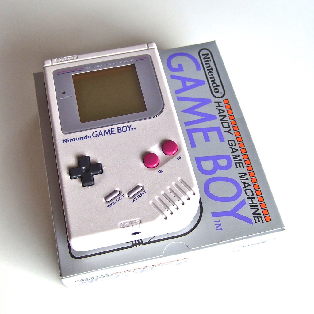 Gaming Roundup – Game Boy Royale